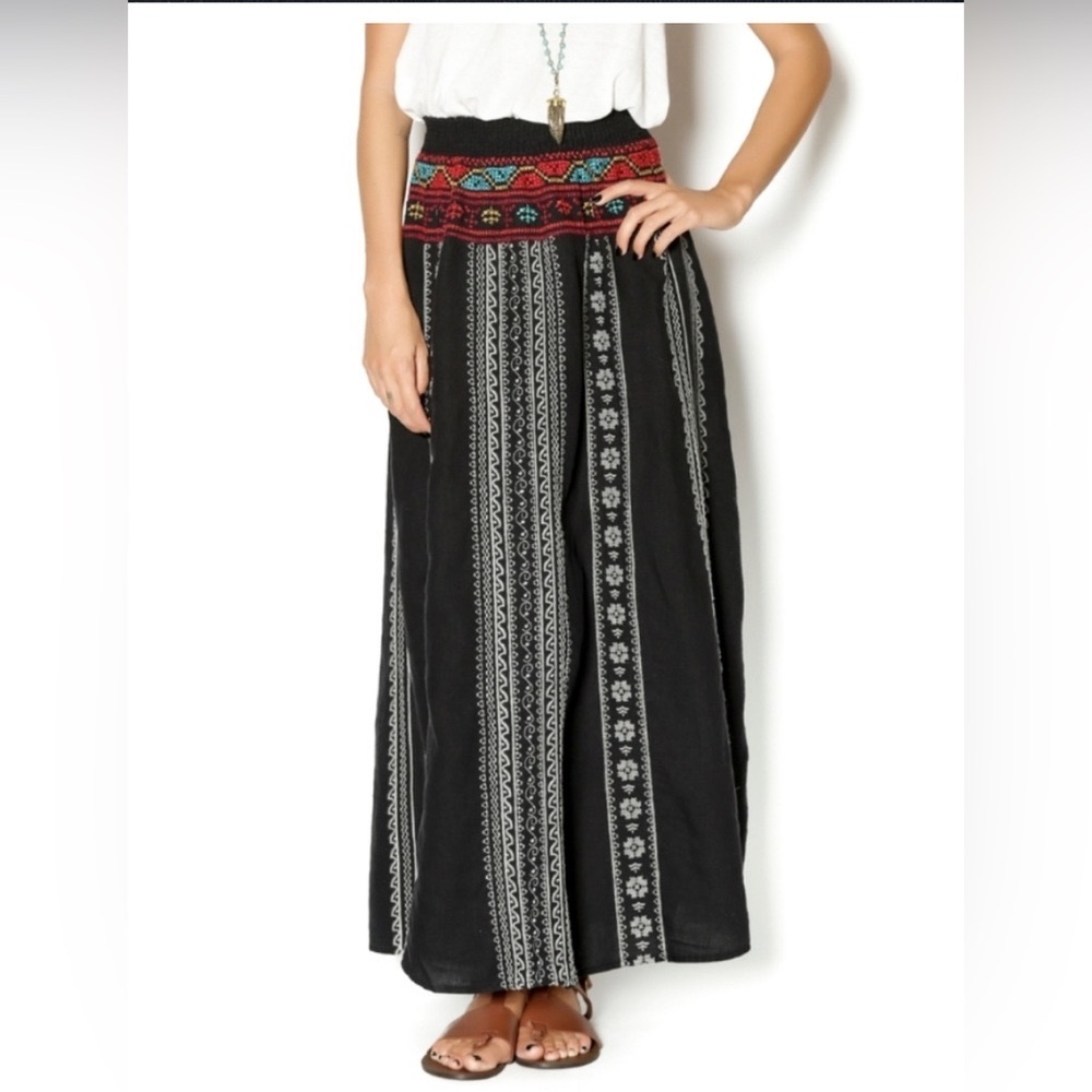 Johnny Was JW 1x embroidered linen maxi skirt - perfect for summer!
